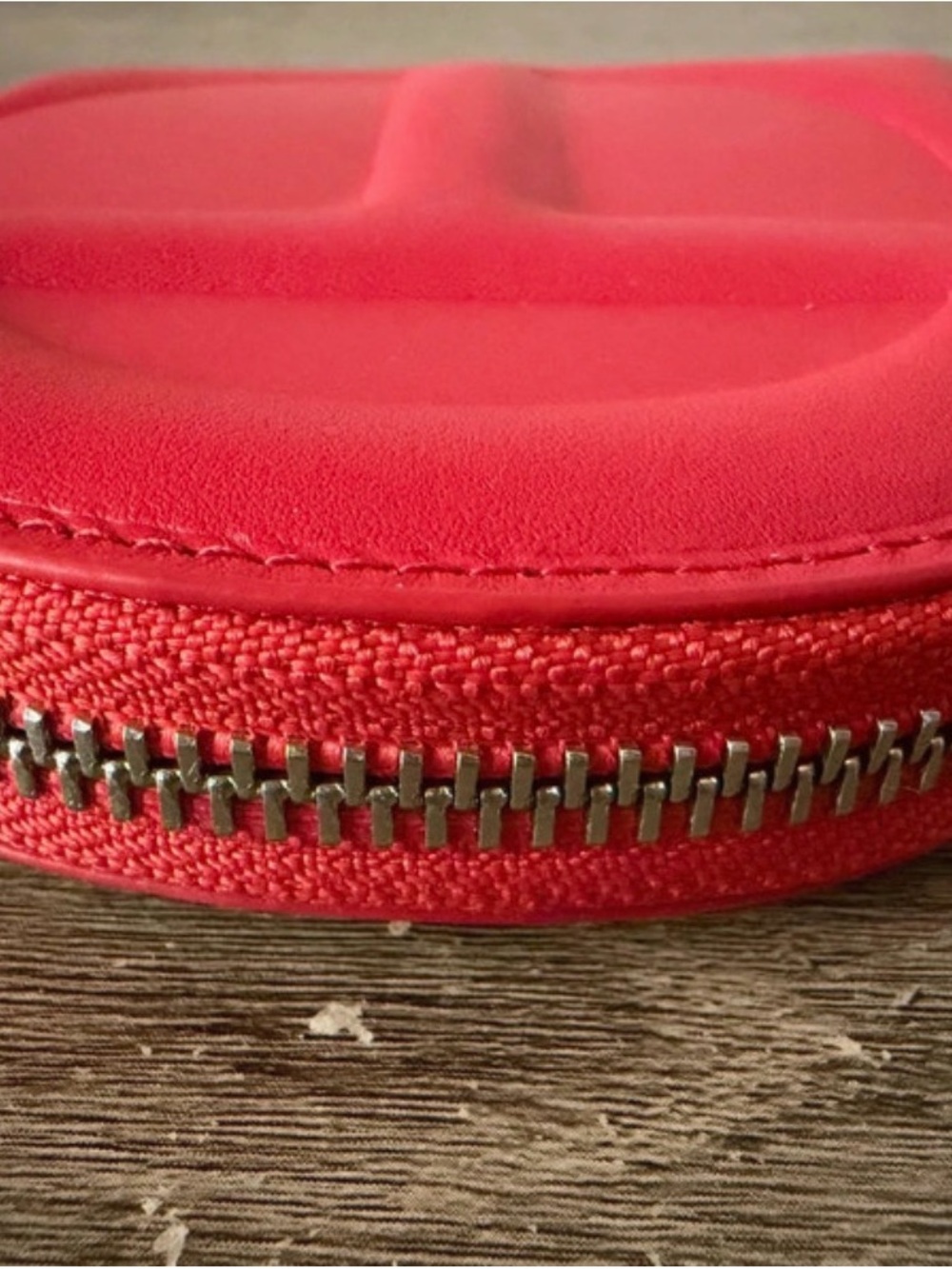 Telfar Wallet - Picture 10 of 13